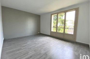 Apartment 3 rooms of 56 m² in Chilly-Mazarin (91380)