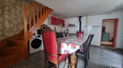 House 4 rooms of 80 m² in Ceilhes-et-Rocozels (34260)