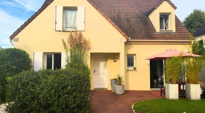 House 6 rooms of 148 m² in Fontenay-Trésigny (77610)