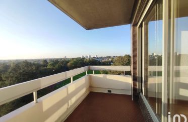Appartement 4 pièces de 90 m² à Nantes (44000)