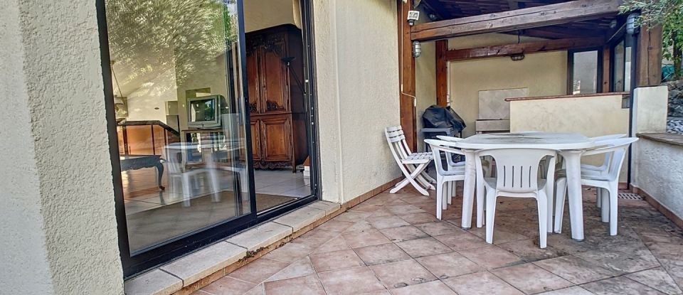 Maison 4 pièces de 115 m² à Sainte-Maxime (83120)