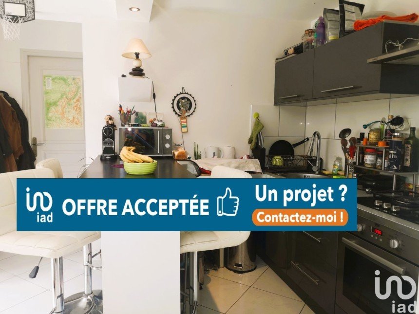 Appartement 2 pièces de 37 m² à Notre-Dame-de-Mésage (38220)