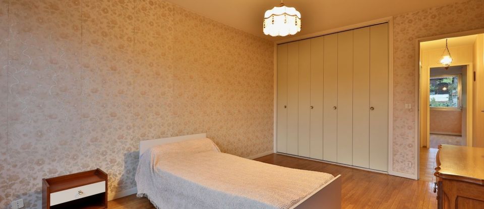 Apartment 3 rooms of 70 m² in Caluire-et-Cuire (69300)