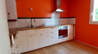House 4 rooms of 65 m² in Latresne (33360)
