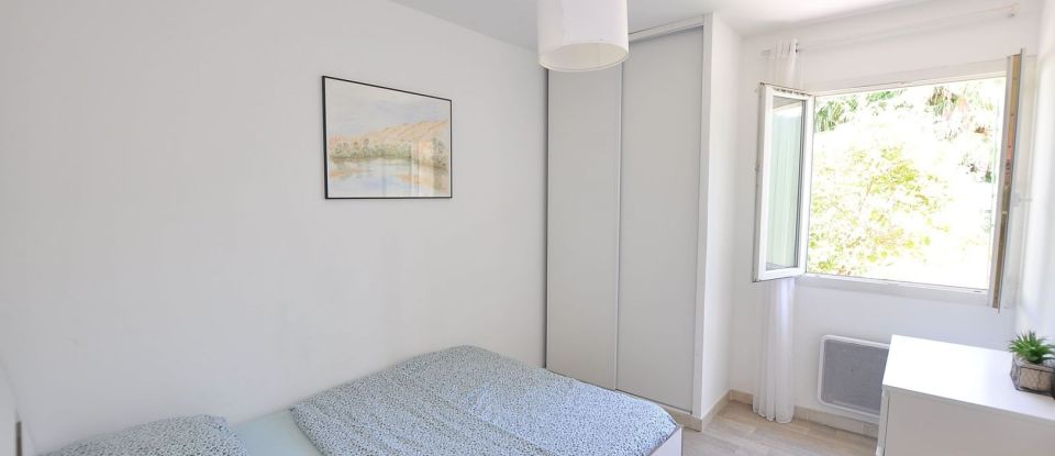 House 6 rooms of 130 m² in Nîmes (30900)