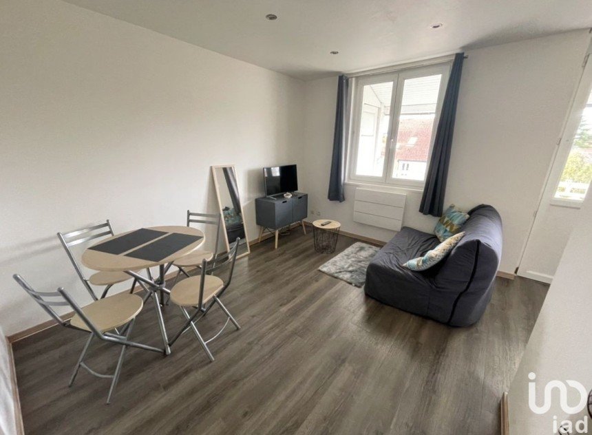 Apartment 2 rooms of 32 m² in Arras (62000)
