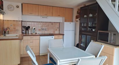 Apartment 4 rooms of 44 m² in Leucate (11370)