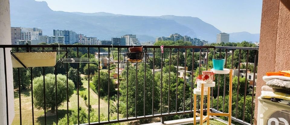 Apartment 5 rooms of 89 m² in Grenoble (38100)