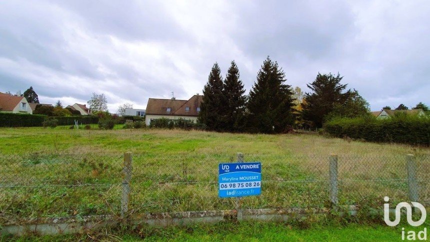 Land of 600 m² in Boullay-les-Troux (91470)