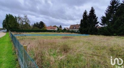 Land of 600 m² in Boullay-les-Troux (91470)