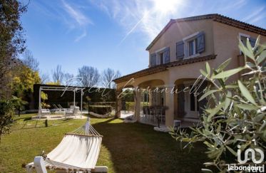 House 6 rooms of 160 m² in Pégomas (06580)