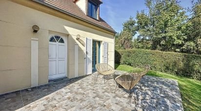 House 6 rooms of 132 m² in Corbeil-Essonnes (91100)