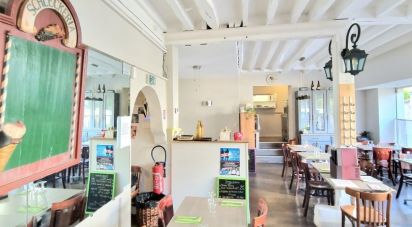 Creperie of 302 m² in Verneuil-sur-Seine (78480)