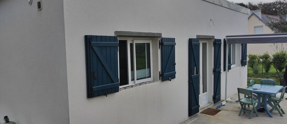 Maison 4 pièces de 94 m² à Landeleau (29530)
