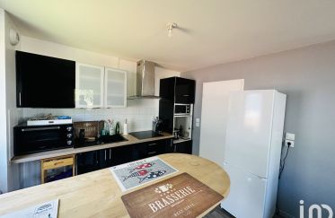 Apartment 3 rooms of 65 m² in Mazingarbe (62670)