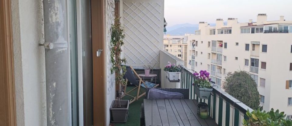 Apartment 3 rooms of 57 m² in Nice (06200)