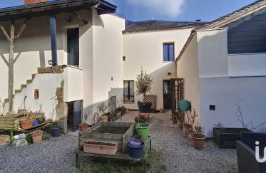 House 9 rooms of 185 m² in Cosne-d'Allier (03430)