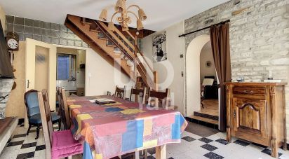 Maison 4 pièces de 105 m² à Arcy-sur-Cure (89270)