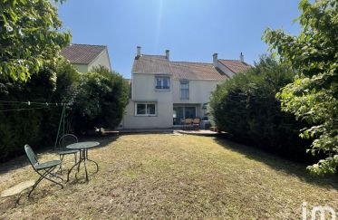 House 4 rooms of 90 m² in Lagny-sur-Marne (77400)