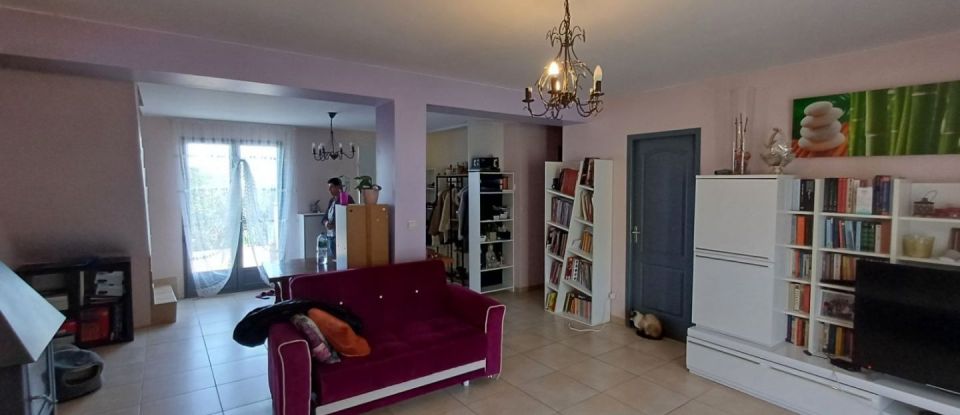 House 6 rooms of 139 m² in Gron (89100)