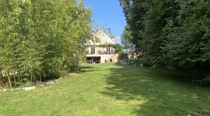Maison 8 pièces de 175 m² à Mézières-lez-Cléry (45370)