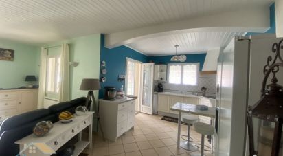 House 4 rooms of 83 m² in Meschers-sur-Gironde (17132)