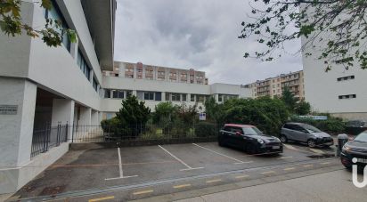 Offices of 540 m² in Grenoble (38000)