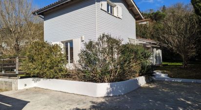 House 4 rooms of 94 m² in Bouliac (33270)