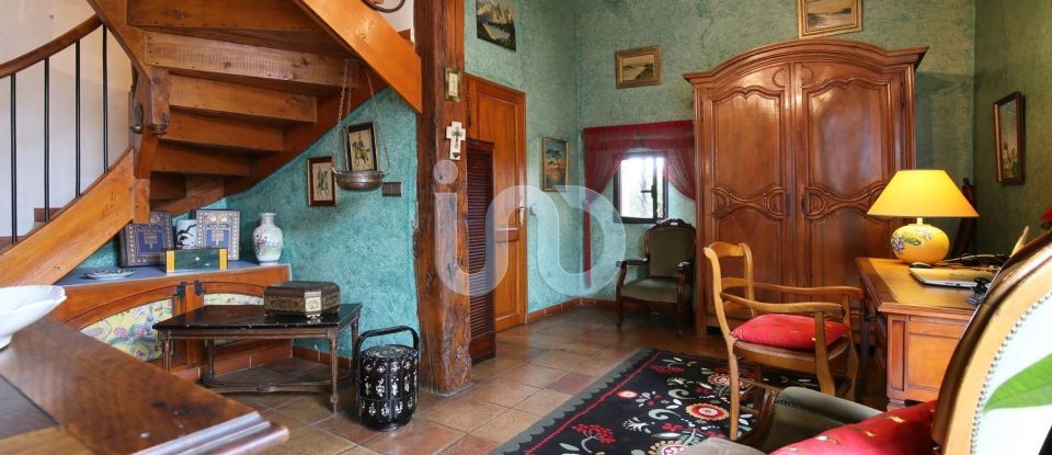 House 6 rooms of 300 m² in Lespinasse (31150)