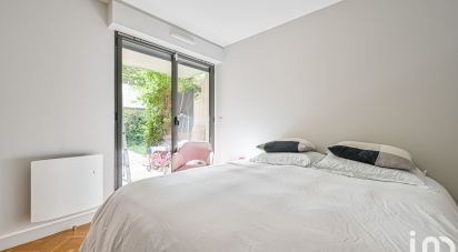 Appartement 3 pièces de 82 m² à Paris (75017)