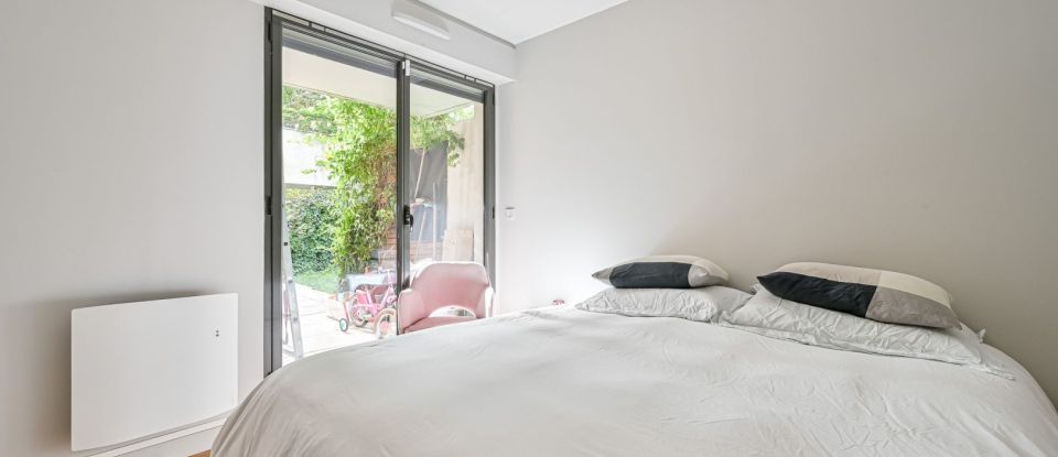 Appartement 3 pièces de 82 m² à Paris (75017)