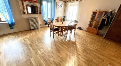 House 8 rooms of 231 m² in Cerneux (77320)