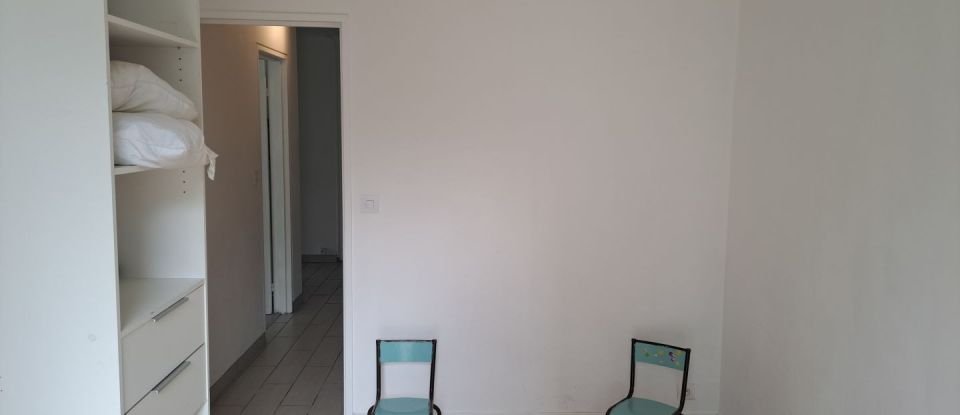 Appartement 3 pièces de 69 m² à Chilly-Mazarin (91380)