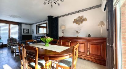 House 6 rooms of 108 m² in Mouvaux (59420)