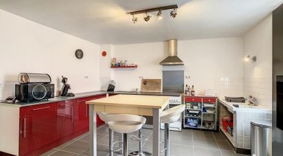 House 5 rooms of 148 m² in Châlons-en-Champagne (51000)