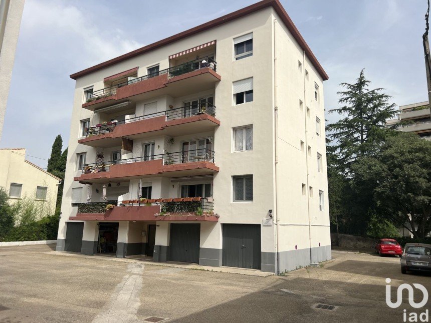 Appartement 4 pièces de 85 m² à Nîmes (30900)