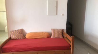 Apartment 2 rooms of 44 m² in Saint-Denis (97490)