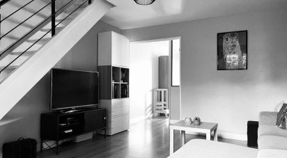 House 4 rooms of 69 m² in Nantes (44300)