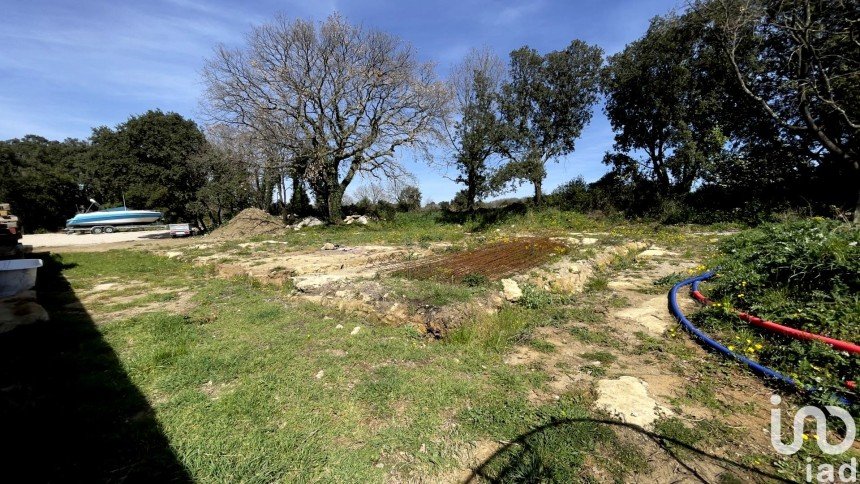 Land of 1,100 m² in Aujargues (30250)
