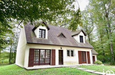 House 6 rooms of 149 m² in Courtenay (45320)