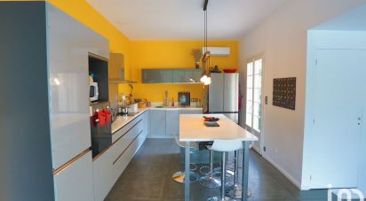 Maison 5 pièces de 133 m² à Rochefort-du-Gard (30650)