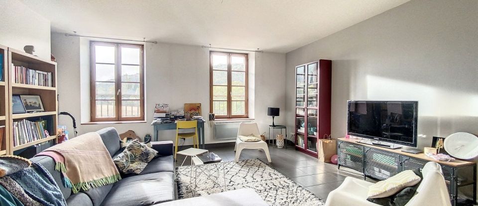 Maison 4 pièces de 100 m² à Montaigut-le-Blanc (63320)