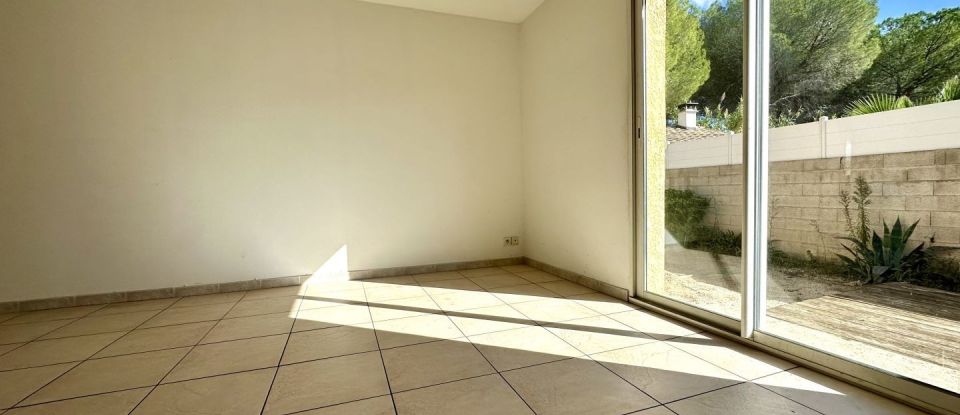 Maison 4 pièces de 89 m² à Servian (34290)