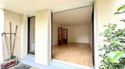 Apartment 3 rooms of 64 m² in L'Haÿ-les-Roses (94240)