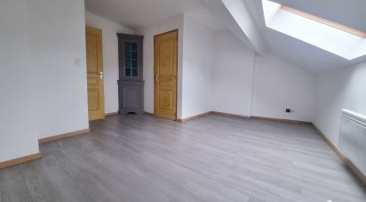 Maison 3 pièces de 46 m² à Floing (08200)