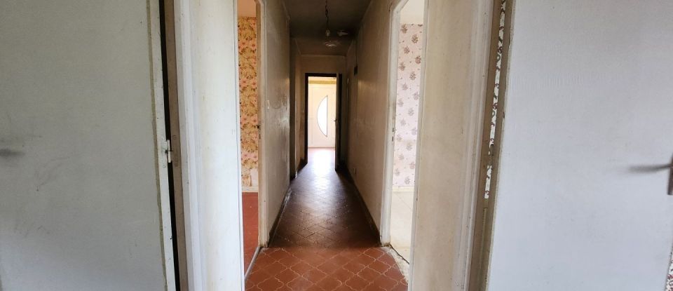 House 6 rooms of 95 m² in Luzay (79100)