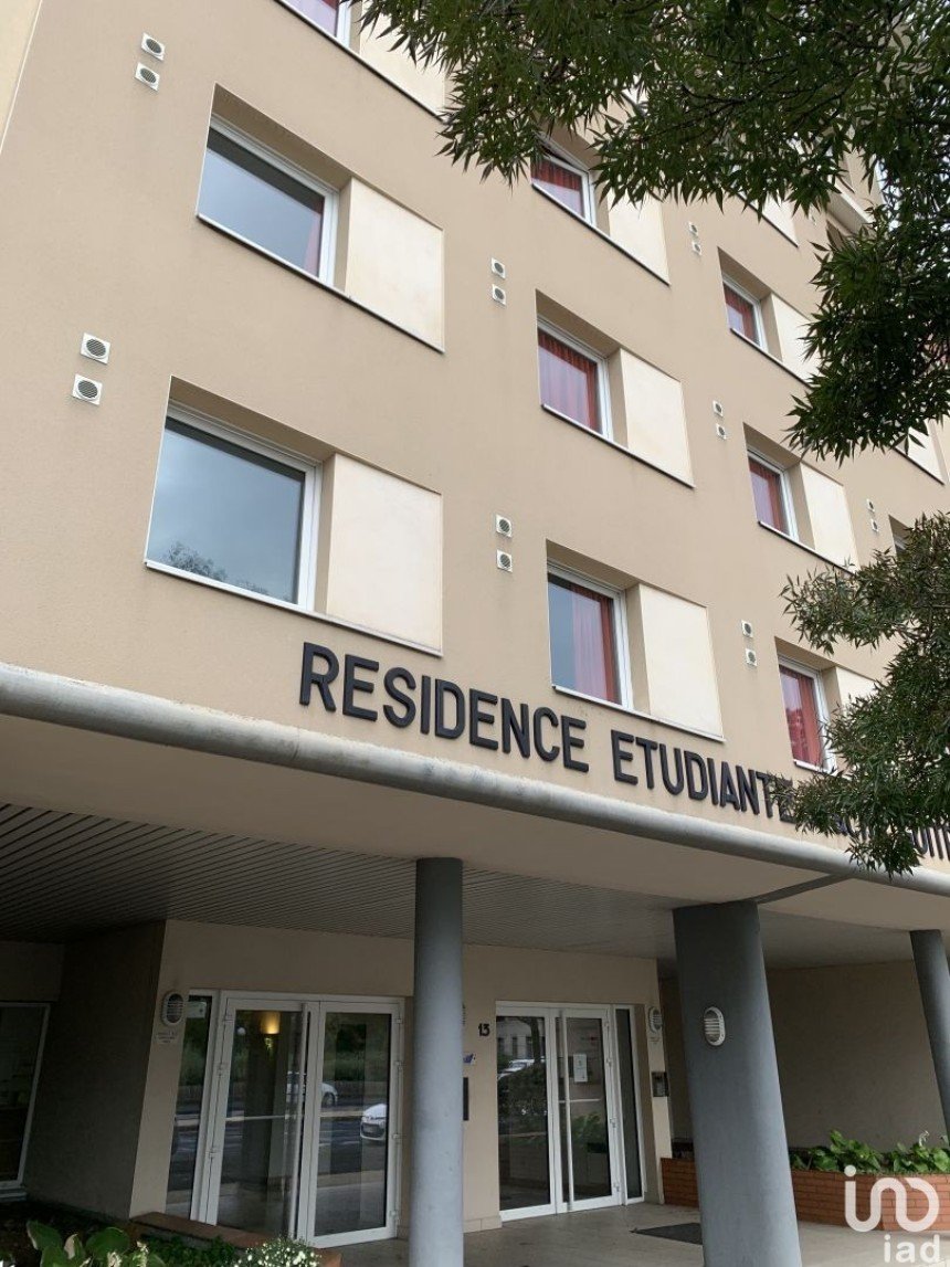 Appartement 1 pièce de 18 m² à Clermont-Ferrand (63000)