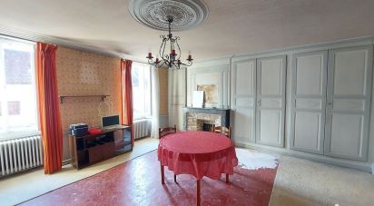 House 5 rooms of 165 m² in Héry (89550)