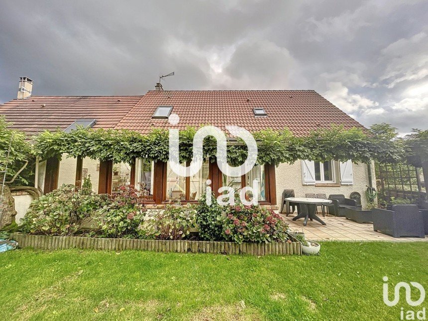 Maison 6 pièces de 136 m² à Thorigny-sur-Marne (77400)