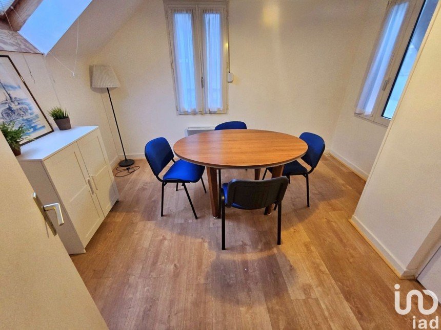 Appartement 2 pièces de 17 m² à Lannilis (29870)